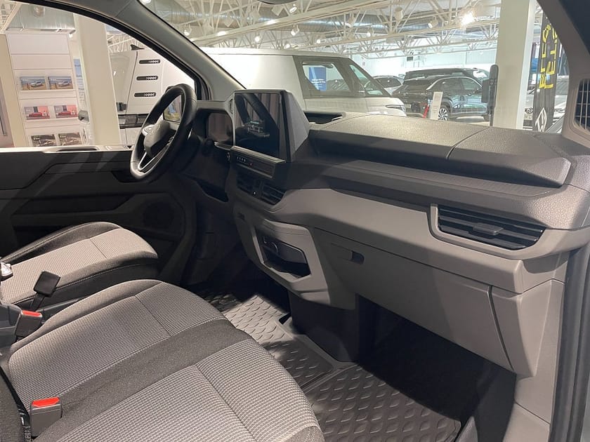 Bild 3 av Volkswagen Transporter T30 TDI 4Motion  lagerbil