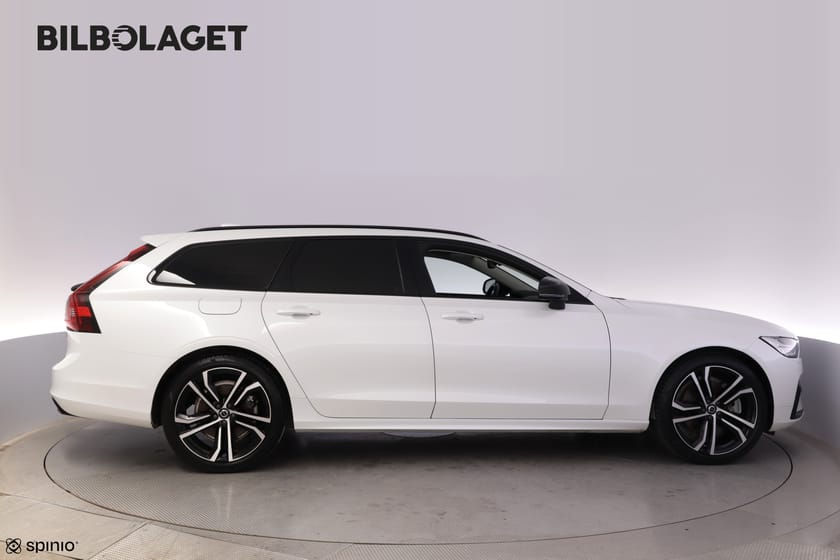 Bild 2 av Volvo V90 Recharge T6 Plus Dark LUFTFJÄDRING DRAG