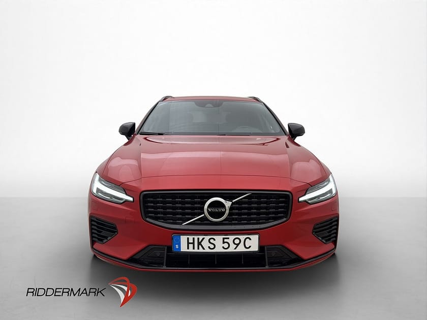 Bild 2 av Volvo V60 Recharge T6 AWD R-Design Drag H/K Skinn Värmare