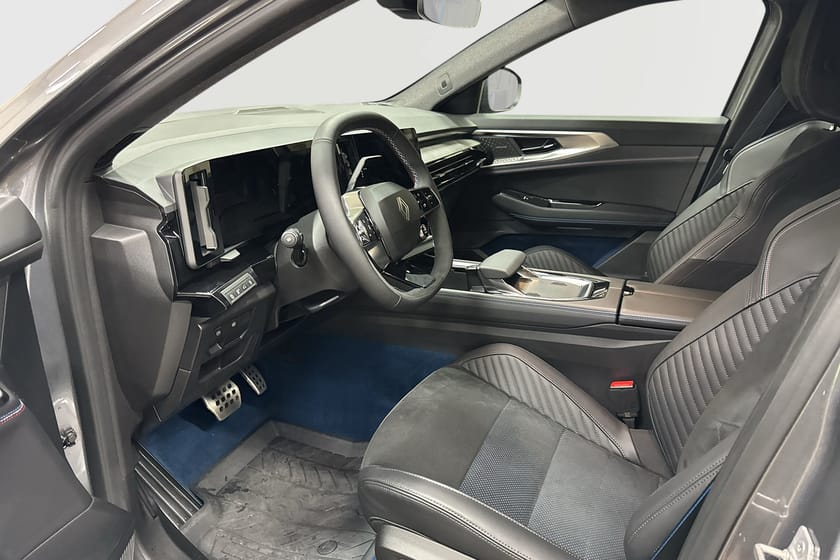 Bild 4 av Renault Rafale E-Tech 4x4