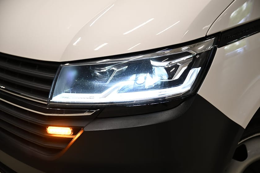 Bild 5 av Volkswagen Transporter 4Motion 150HK L2|LED|Inredd|GPS|Backkamera|Moms|SeUtr!!