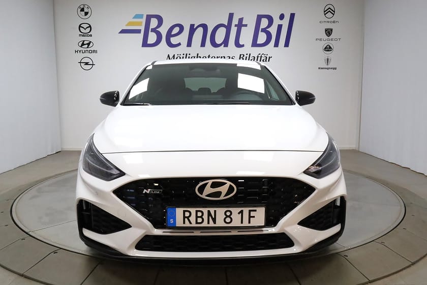 Bild 3 av Hyundai i30 Fastback N Line 1.5 T-GDi DCT | 140 hk | DEMO
