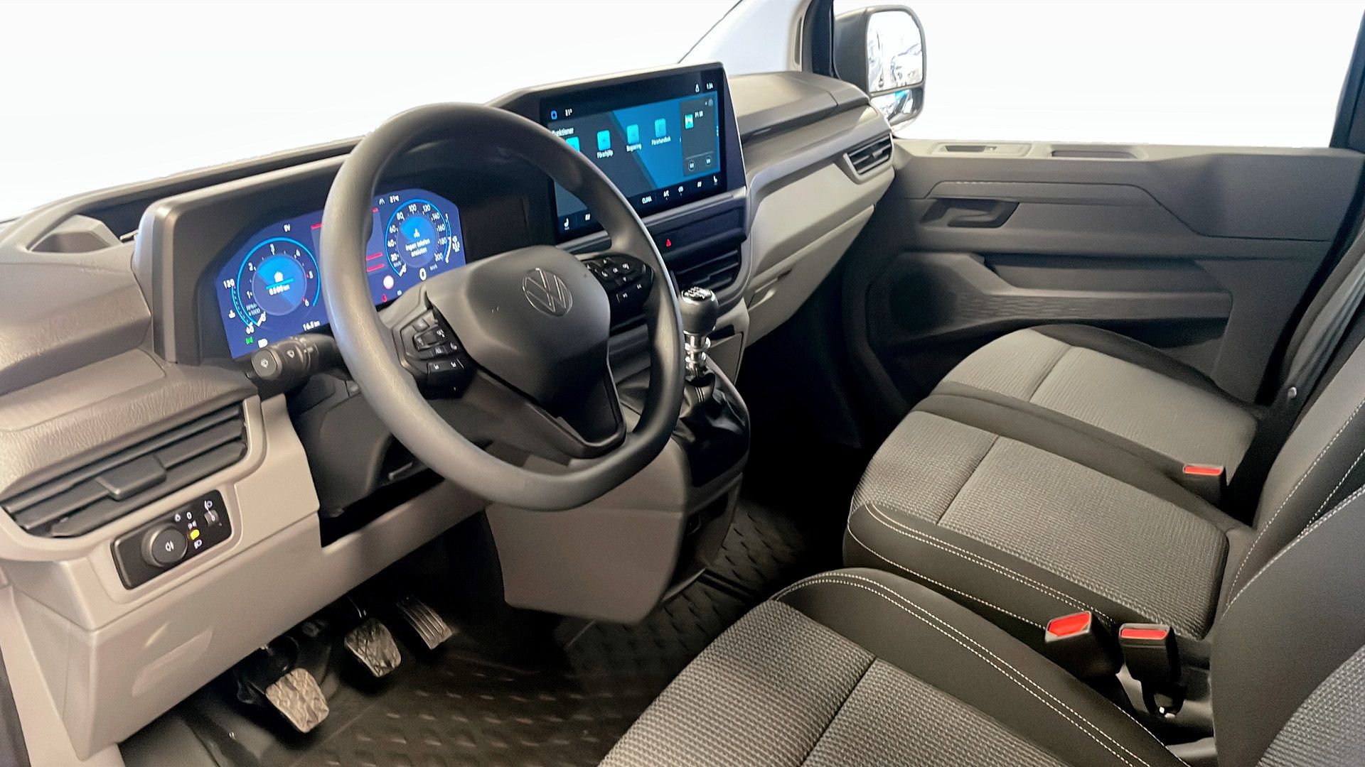 Volkswagen Transporter 2.0 TDI 2025, bild 7/10