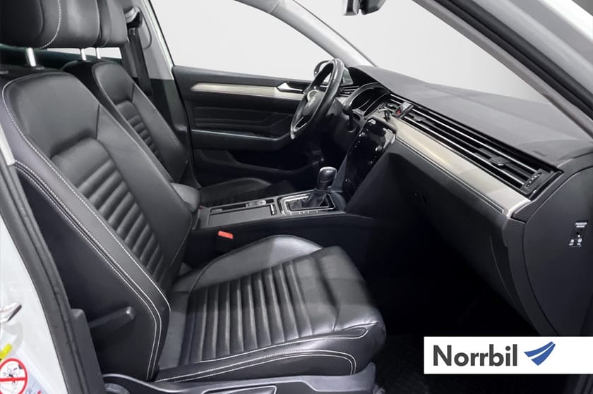 Bild 5 av Volkswagen Passat Alltrack Läder/Kamera/Led-ramp MOMS