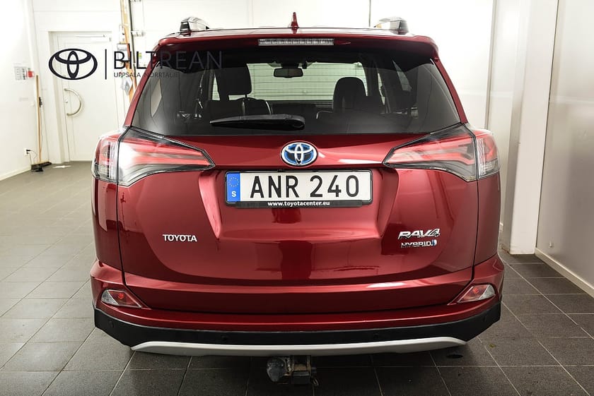 Bild 4 av Toyota RAV4 Hybrid 2,5 Elhybrid AWD Executive Taklucka Drag Värmare Navi