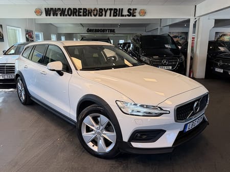 Volvo V60 Cross Country D4 AWD Advanced SE II Drag Gps Värmare BLIS Kamrembytt