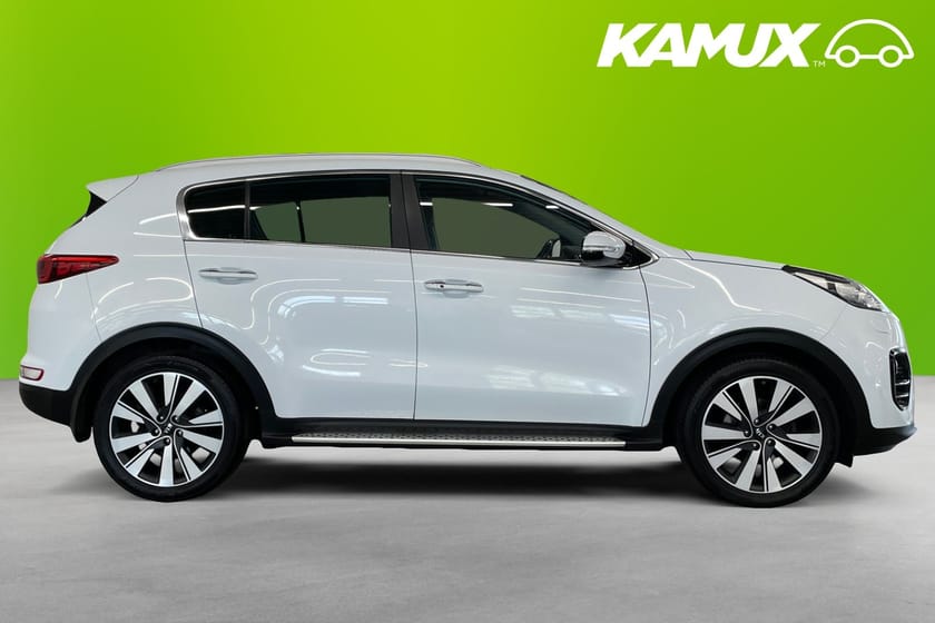 Bild 2 av Kia Sportage 1.7 CRDi Advance Navi B-Kamera JBL PDC Skinn Drag Få ägare!