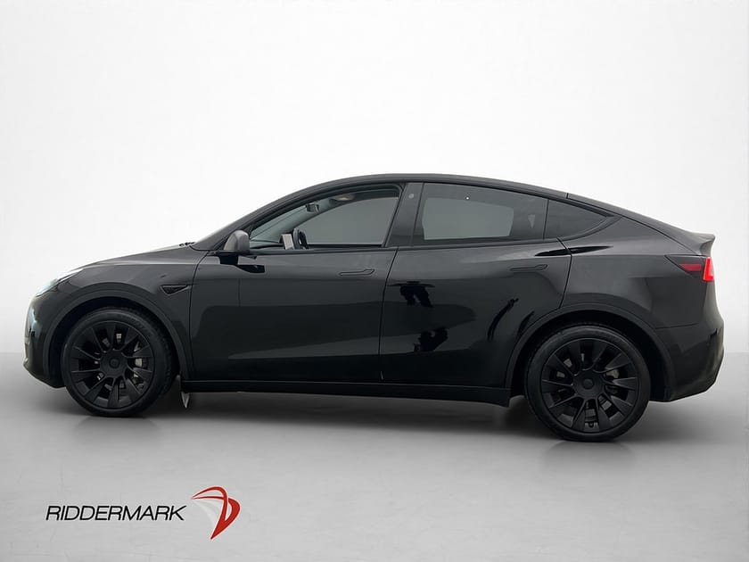 Bild 5 av Tesla Model Y Long Range AWD Pano Kamera AP Skinn Navi MOMS