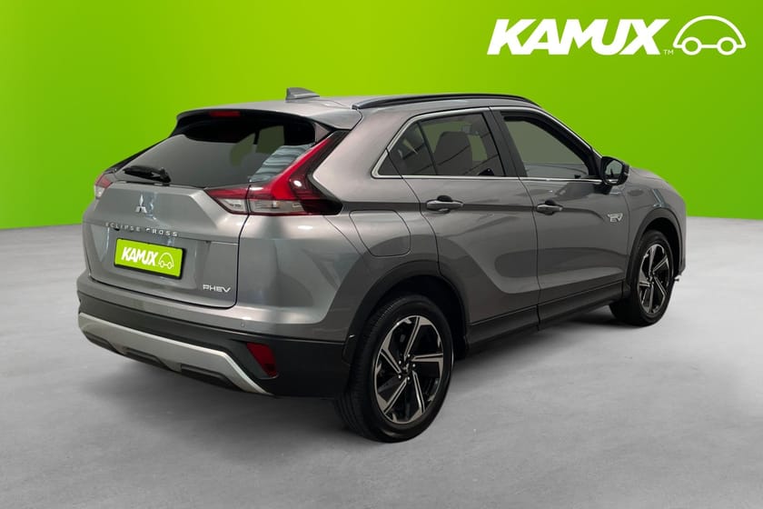 Bild 4 av Mitsubishi Eclipse Cross PHEV 2.4 MIVEC 4WD  Kamera Alcantara