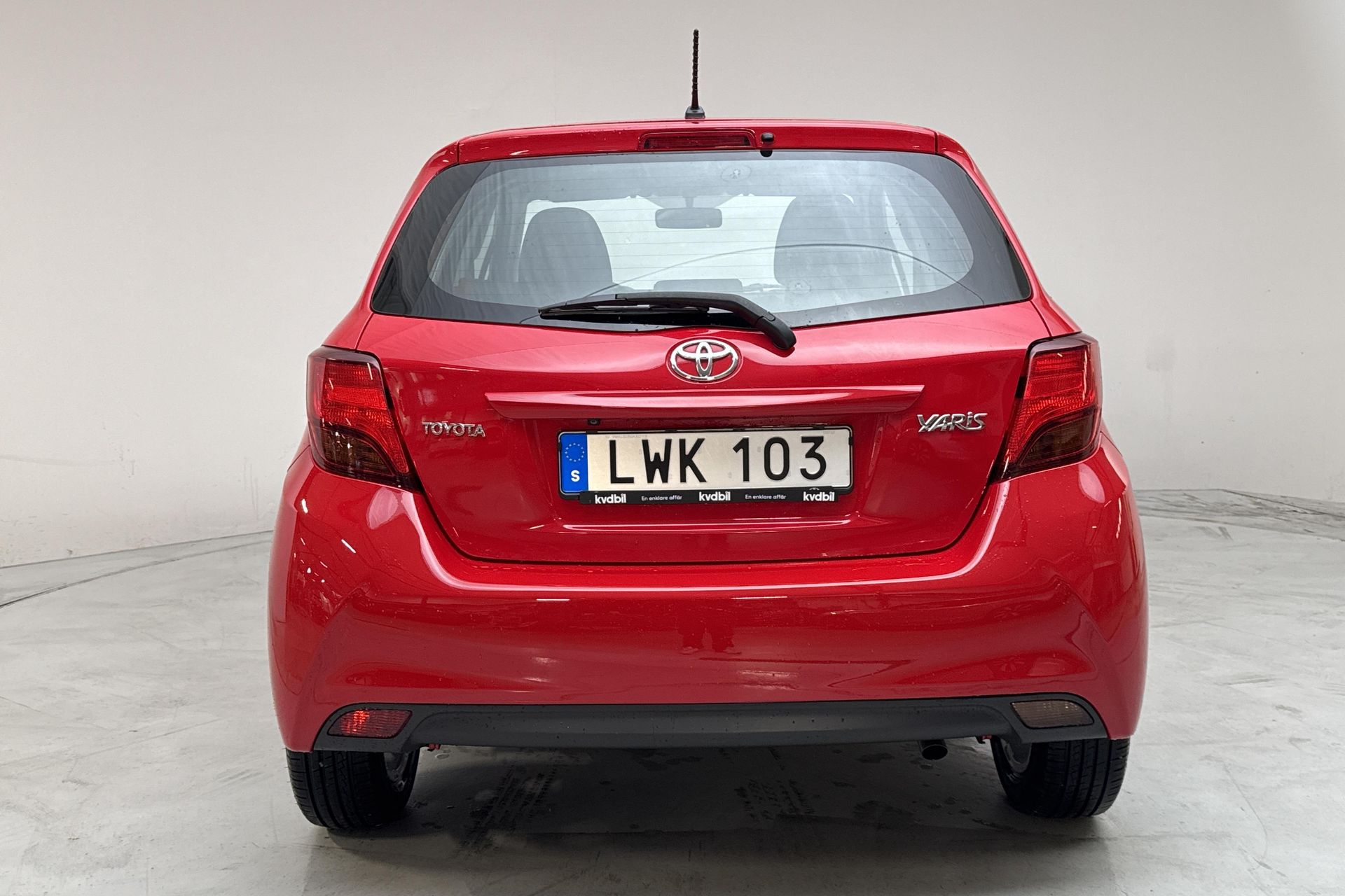 Toyota Yaris 1.33 Dual VVT-i 2015, bild 6/10