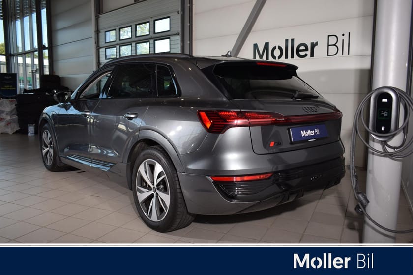 Bilde 3 av Audi Q8 55 e-tron quattro s line plus