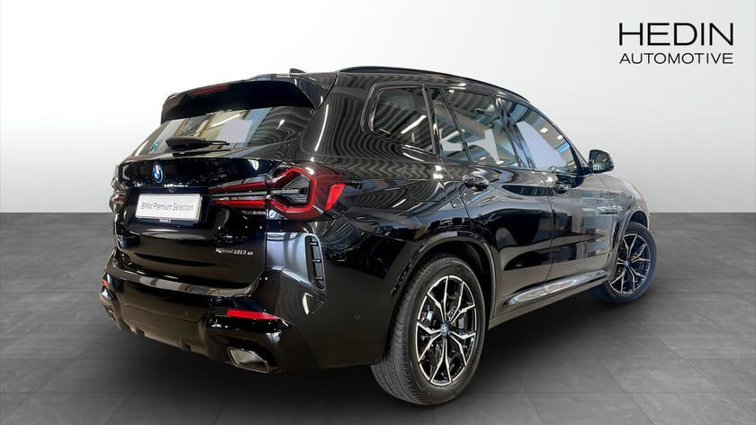 Bild 2 av BMW X3 xDrive30e M-Sport Rattvärme Drag HUD