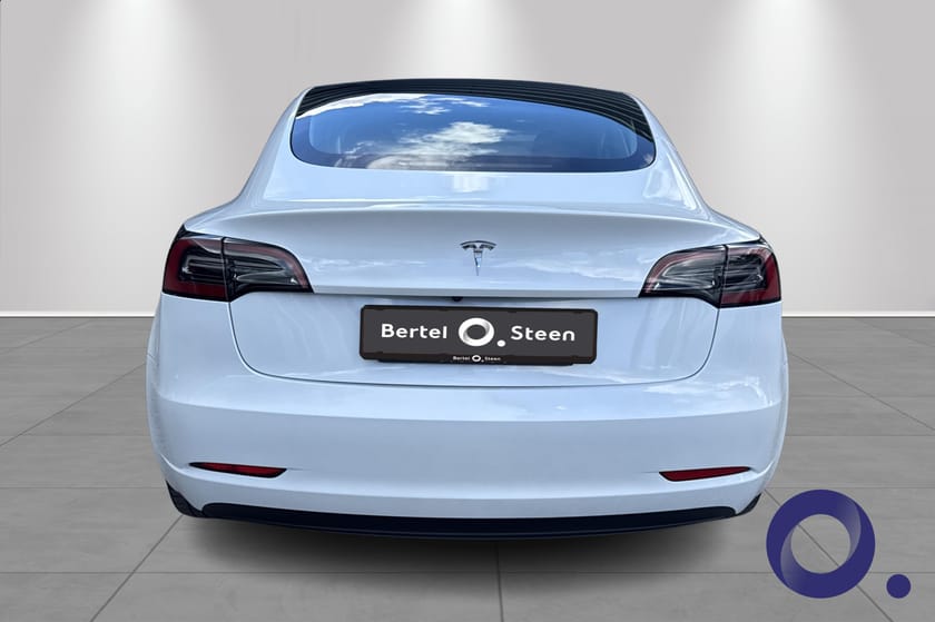 Bilde 4 av Tesla Model 3 Standard Range 