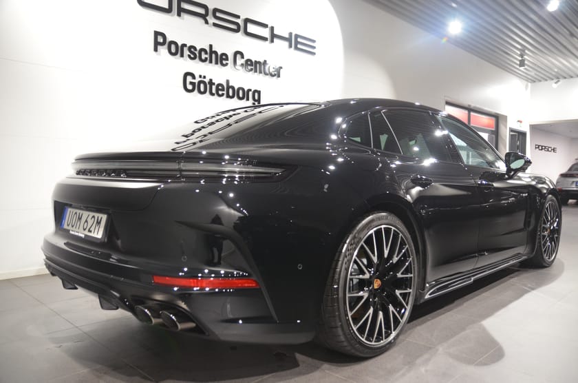 Bild 4 av Porsche Panamera 4 E-Hybrid 