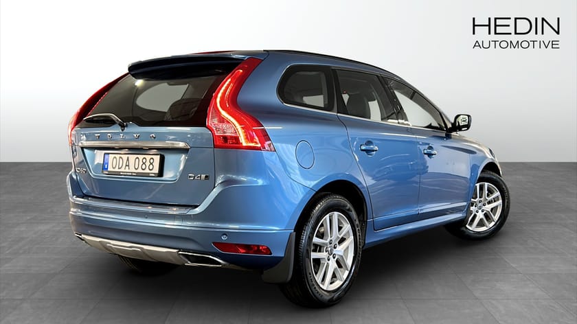 Bild 2 av Volvo XC60 Momentum D4 AWD 190 Hk Ny-kamrem