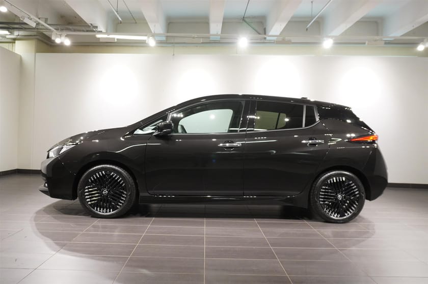 Bild 5 av Nissan Leaf N-Connecta 39 kWh 360° LED