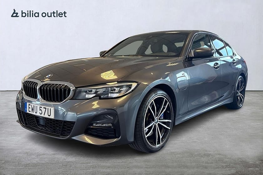 Bild 1 av BMW 330e xDrive Sedan M Sport 292hk Drag Värmare Kamera CarPlay