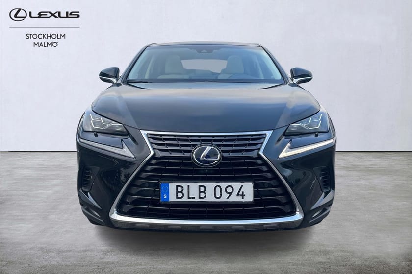 Bild 5 av Lexus NX 300h AWD