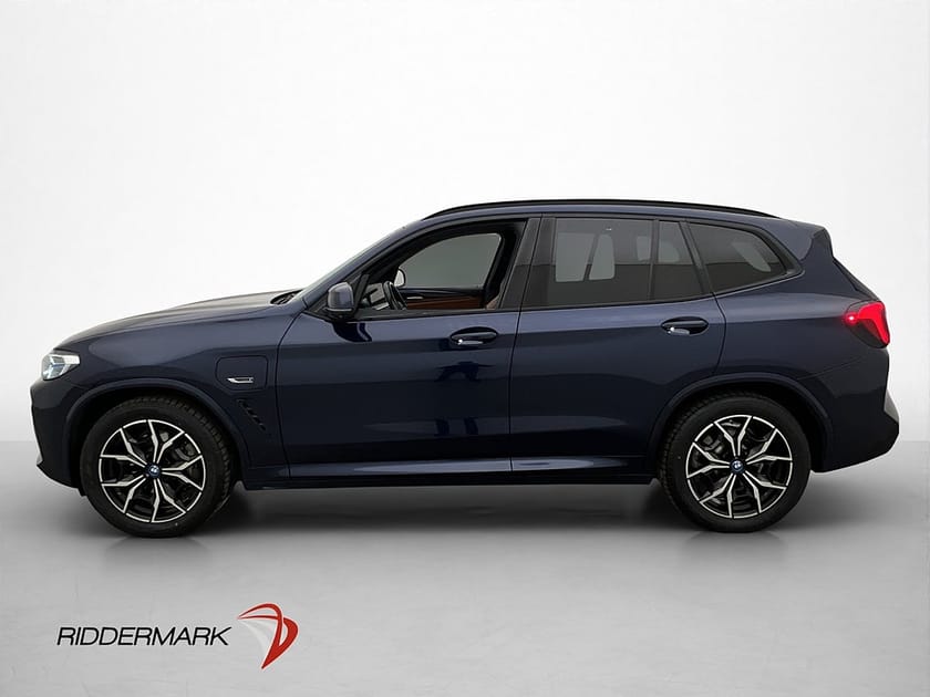 Bild 4 av BMW X3 xDrive30e 292hk M Sport 360° MOMS LASER Pano HUD H/K