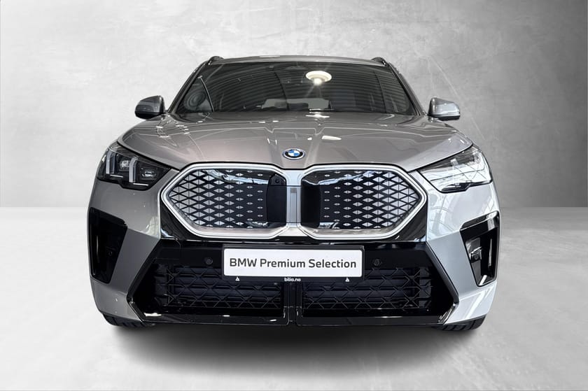 Bilde 2 av BMW iX2 xDrive30 Fully charged Msport Comfacc Krok Harman