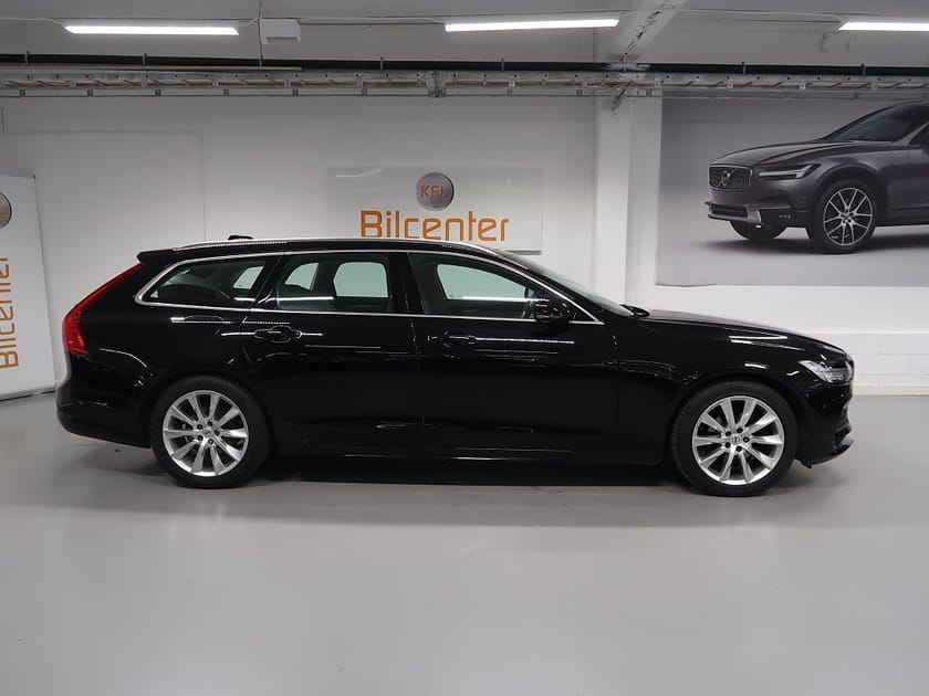Bild 5 av Volvo V90 D4 V-Däck ingår Skinn-Drag-Värmare-VoC-Pilot-Rattvärme-