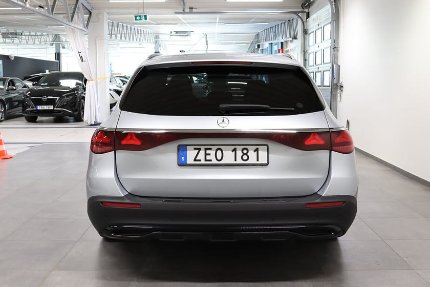 Bild 5 av Mercedes-Benz E 300 de 4MATIC All-Terrain
