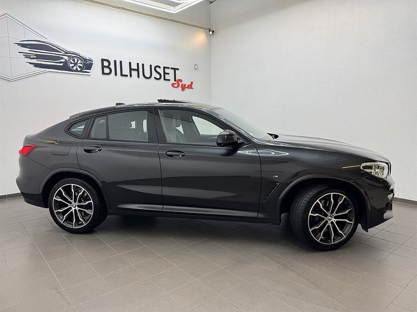 Bild 2 av BMW X4 xDrive30d xDrive 30d 286hk M Sport Pano/SE SPEC!