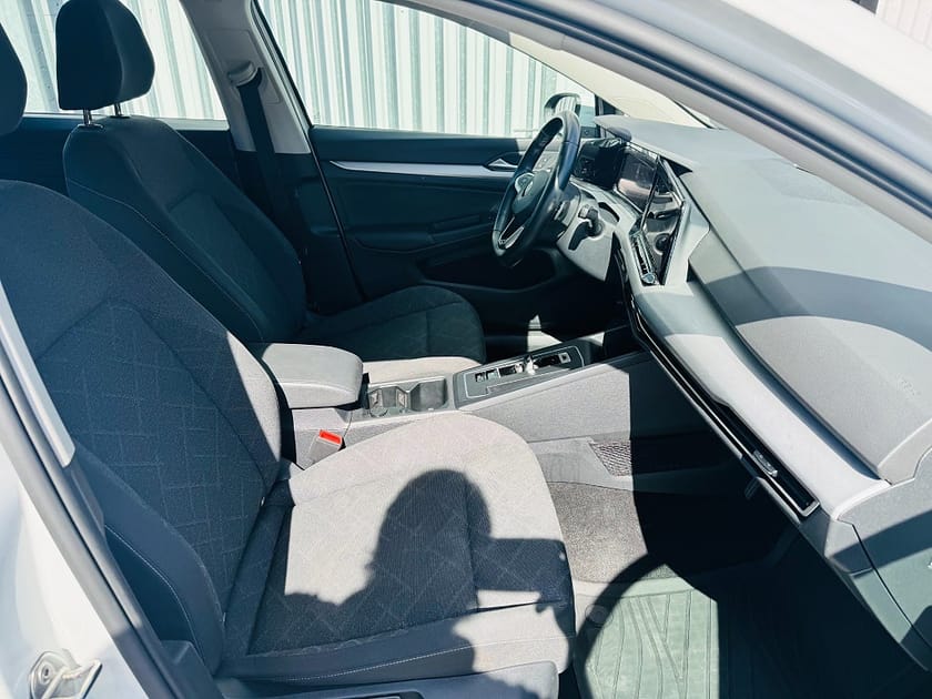 Bild 5 av Volkswagen Golf Sportscombi 1.5 TGI 131HK DSG / VÄRMARE / CARPLAY