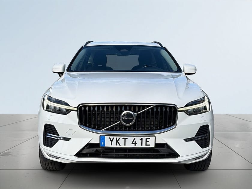 Bild 2 av Volvo XC60 B4 AWD Momentum Advanced Kamera/Drag/Psens/SoV/Navi