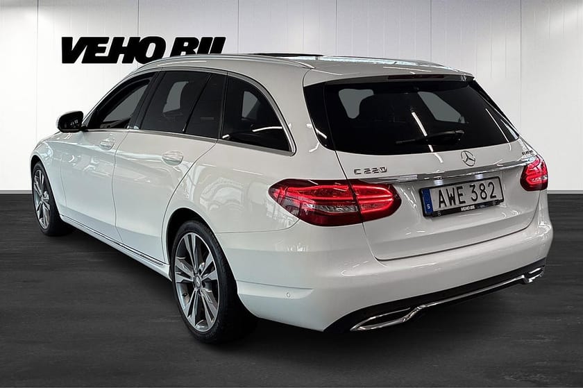 Bild 4 av Mercedes-Benz C 220 T d BlueTEC Avantgarde Panorama Drag PDC