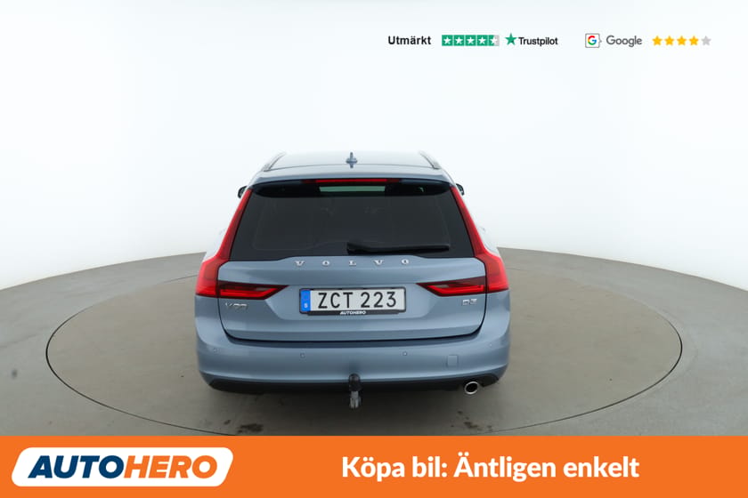 Bild 3 av Volvo V90 D3 Momentum / Värmare, VOC, Dragkrok