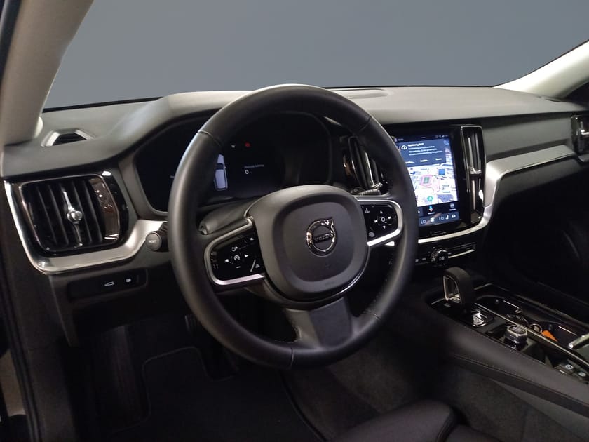 Bild 5 av Volvo V60 T6 Plus Dark Nordic Edition