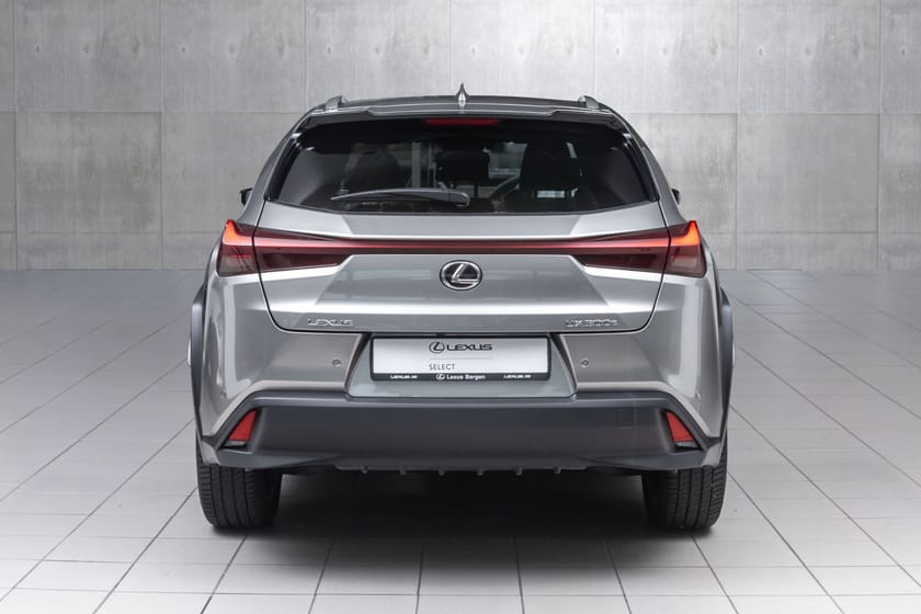 Bilde 5 av Lexus UX 300e FWD Edition35