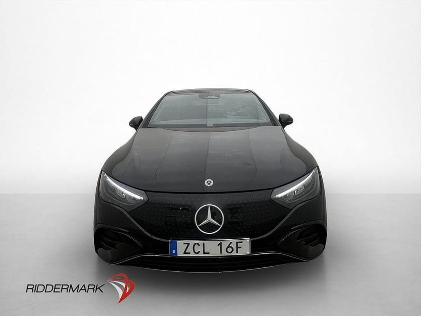 Bild 2 av Mercedes-Benz EQE 300 89 kWh AMG Line Night Pano Burmester
