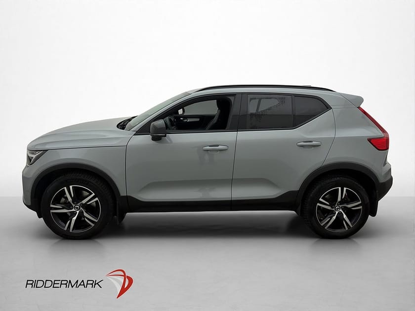 Bild 4 av Volvo XC40 B3 Plus Dark 360° Kamera Drag Värmare 163hk
