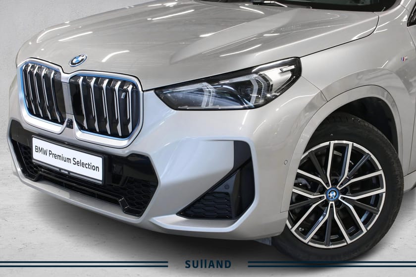 Bilde 2 av BMW iX1 xDrive30