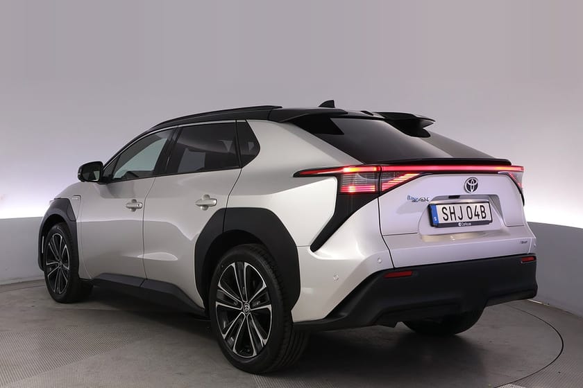 Bild 4 av Toyota bZ4X
