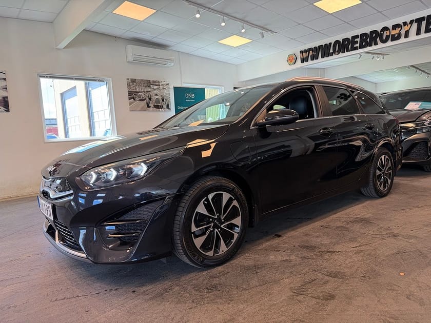 Bild 2 av Kia Ceed Sportswagon Plug-in Hybrid DCT Advance Keyless Gps 141