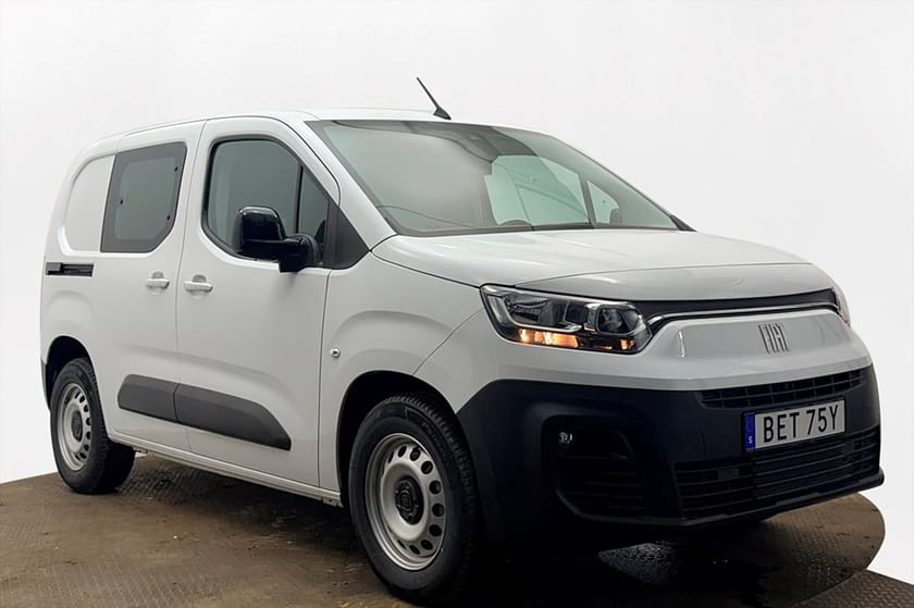 Bild 4 av Fiat E-Doblò Van 50 kWh CCS Head-Up Kamera PDC 3-sits 2xSidodörr NY BIL 136hk