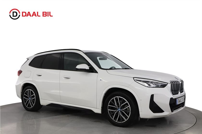 Bild 4 av BMW X1 xDrive25e 16,3kWh 245HK M-SPORT DRAG B-KAM NAVI MASSAGE