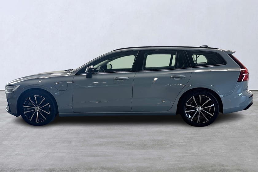 Bild 2 av Volvo V60 Recharge T6 II Plus Dark