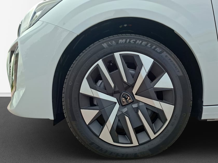 Bild 5 av Peugeot 208 HYBRID 110