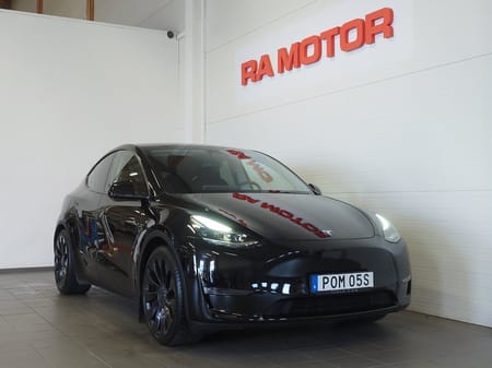Tesla Model Y Performance 534hk | Dragkrok | Pano | Moms |