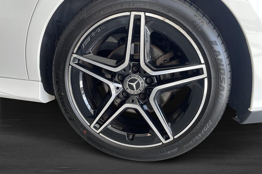 Bild 5 av Mercedes-Benz CLA 200