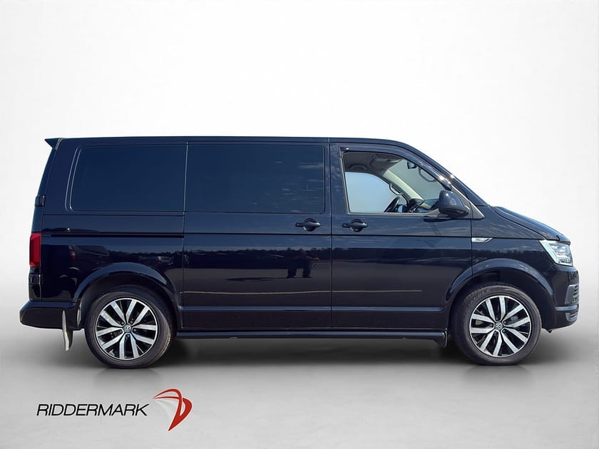 Bild 2 av Volkswagen Multivan 4M 6-Sits Värmare PDC Drag LED CARPLAY