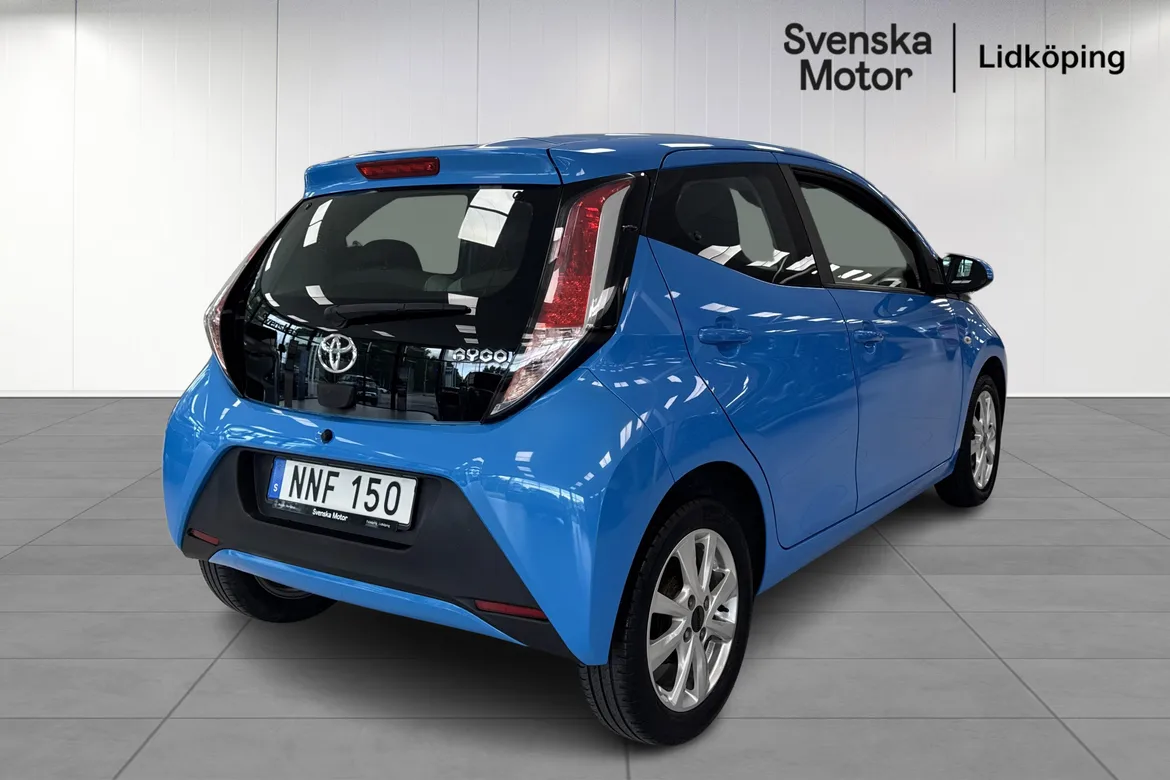 picture of a car