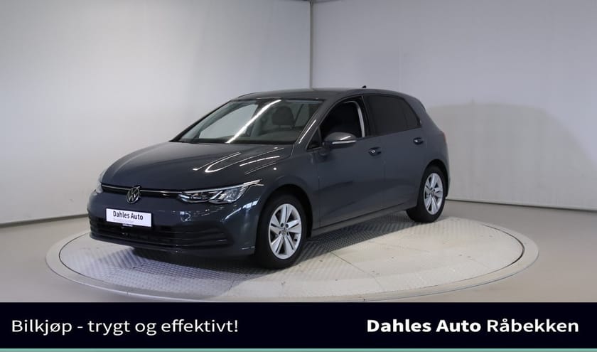 Bilde 1 av Volkswagen Golf 1,0 110hk E-TSI Life Aut. ACC/Kamera/Navi/Carplay