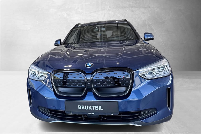 Bilde 2 av BMW iX3 Fully Charged, Panorama, Hengerfeste, Harman, Head-up