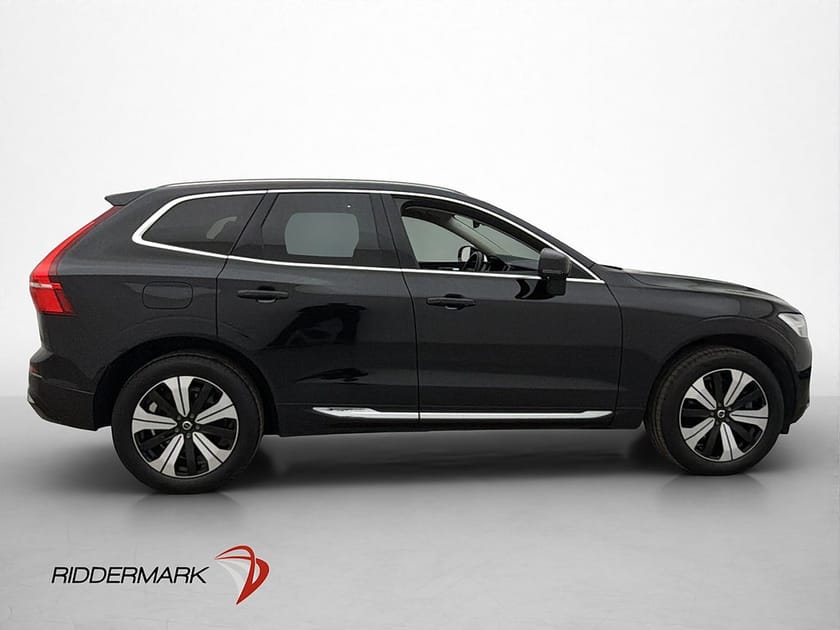 Bild 5 av Volvo XC60 Recharge T6 AWD Core Bright Pano Kamera Skinn