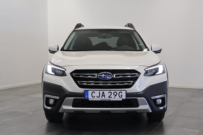 Bild 2 av Subaru Outback 2.5 4WD XFuel Limited Edition V-Hjul Drag Skinn